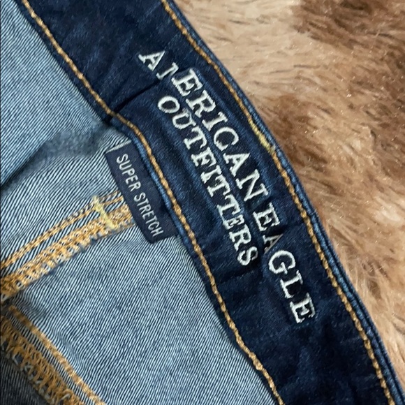 American eagle Jean short cut offs - Picture 3 of 4